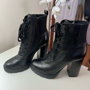 Steve Madden LATCH Boot - NWOT